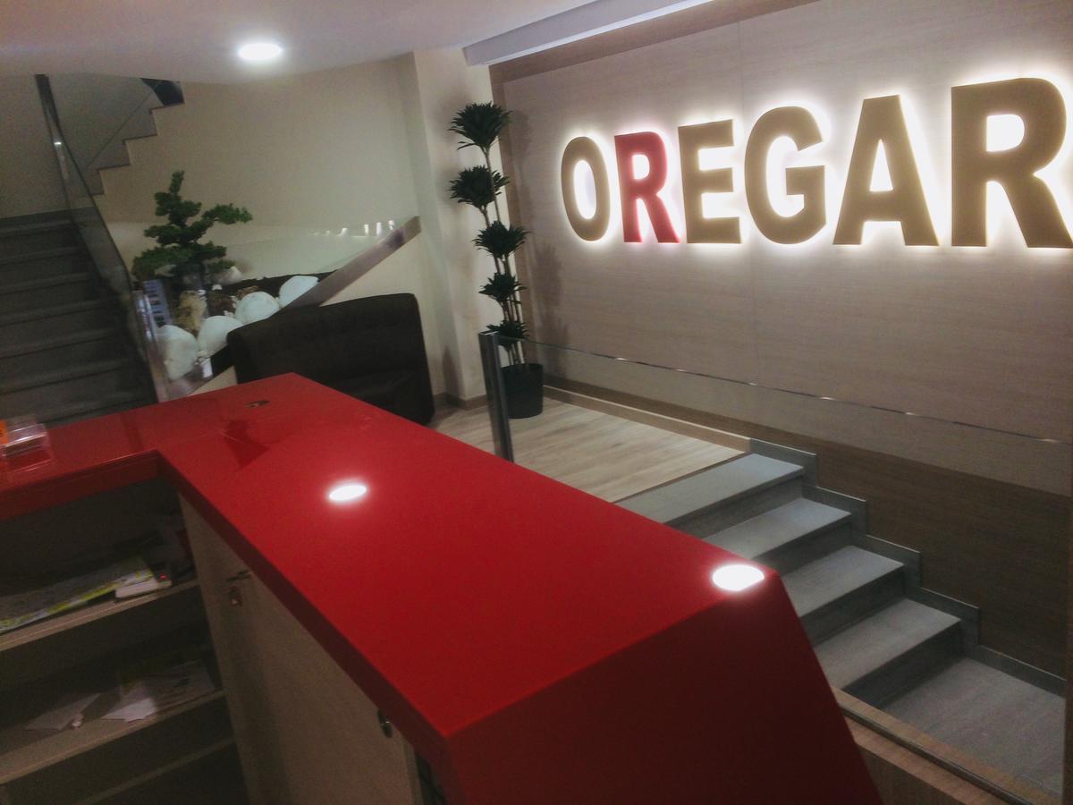 Hostal Oregar Hotel ซานติอาโก เด กอมโปสเตลา ภายนอก รูปภาพ